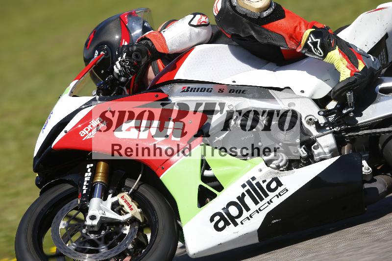 /Archiv-2024/29 12.06.2024 MOTO.CH Track Day ADR/Gruppe gelb/98